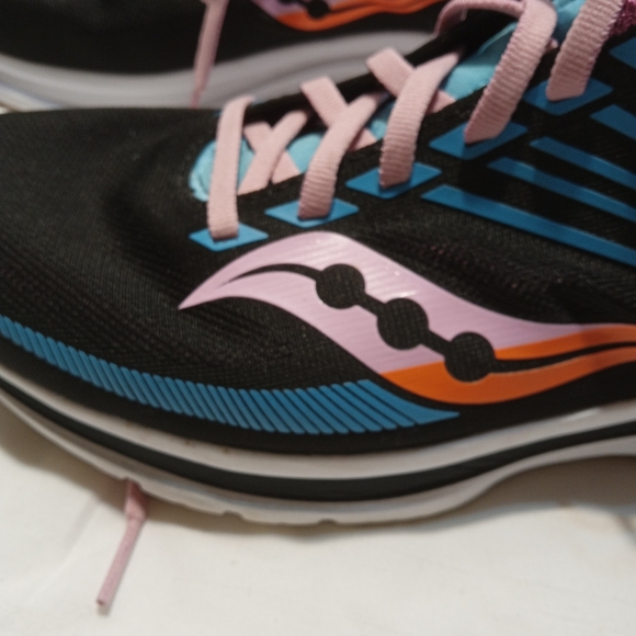 Saucony Kinvara 12 running shoes - Picture 8 of 14